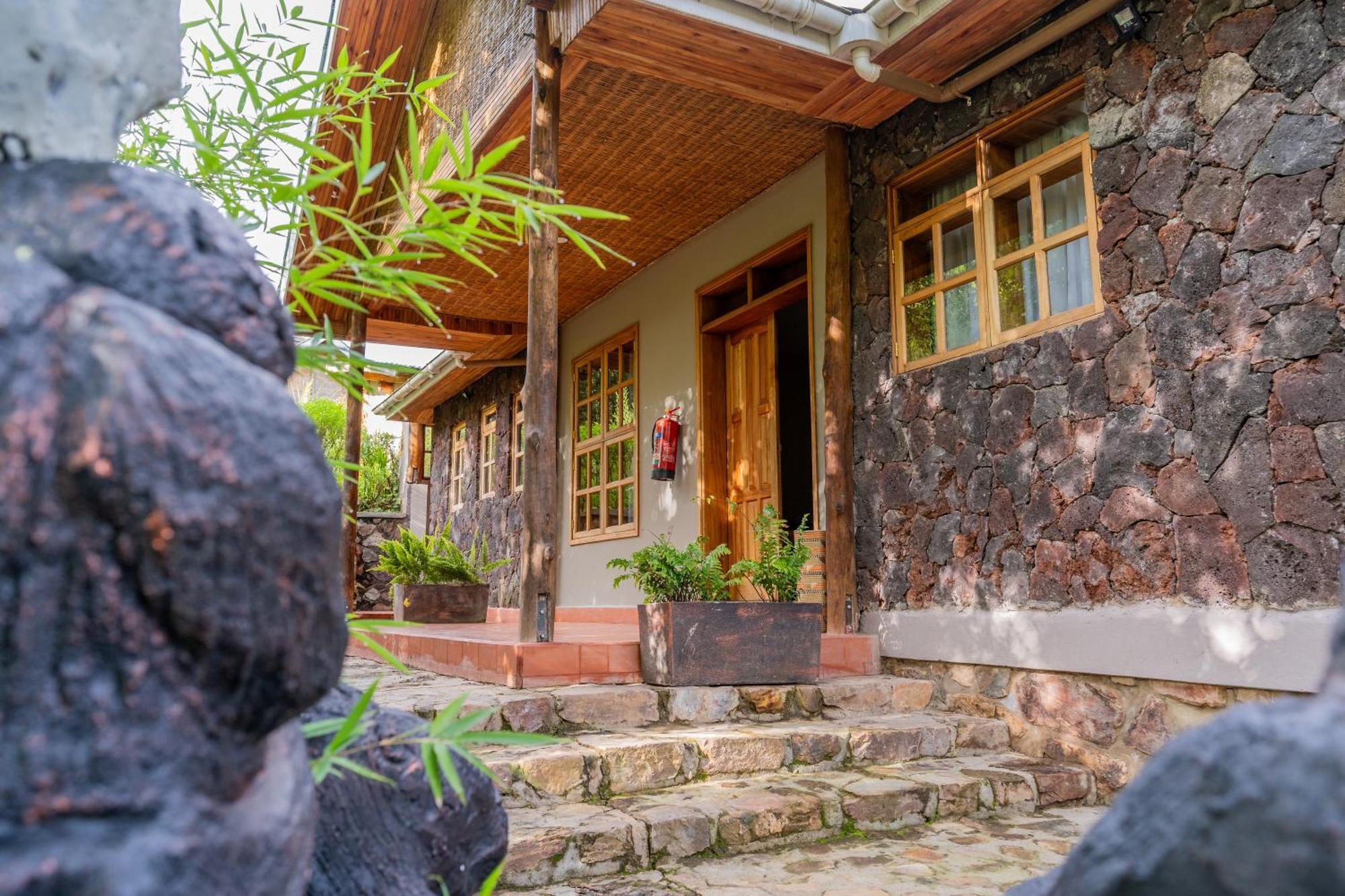 Gorilla Leisure Lodge Kisoro Екстер'єр фото